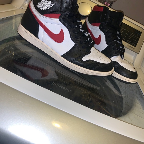 Men’s shoes